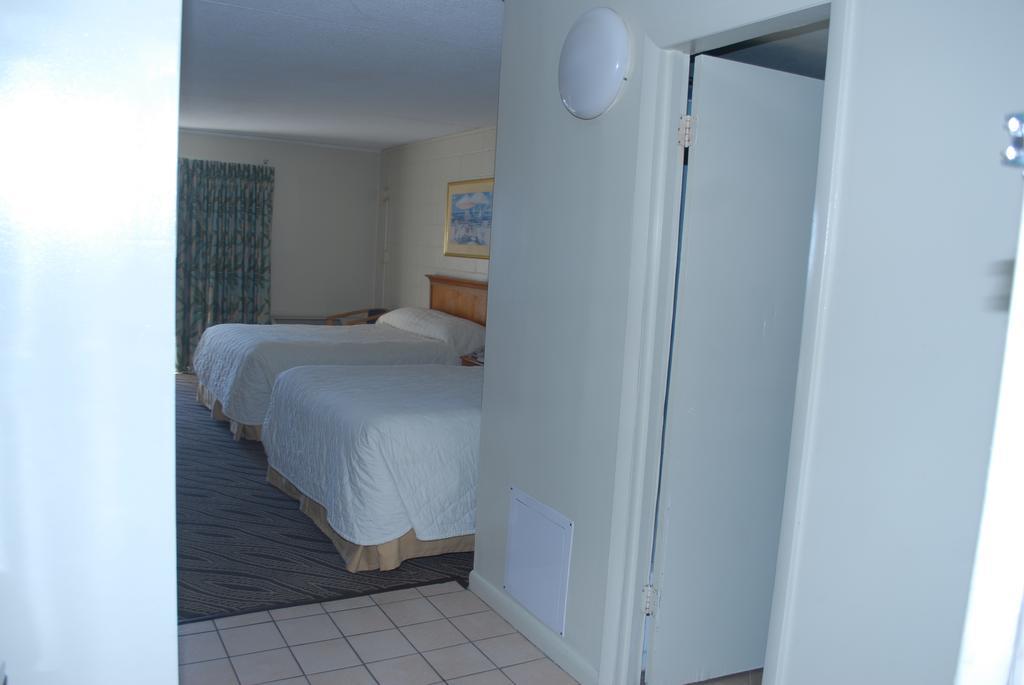 Admiral Motor Inn Myrtle Beach Exteriör bild
