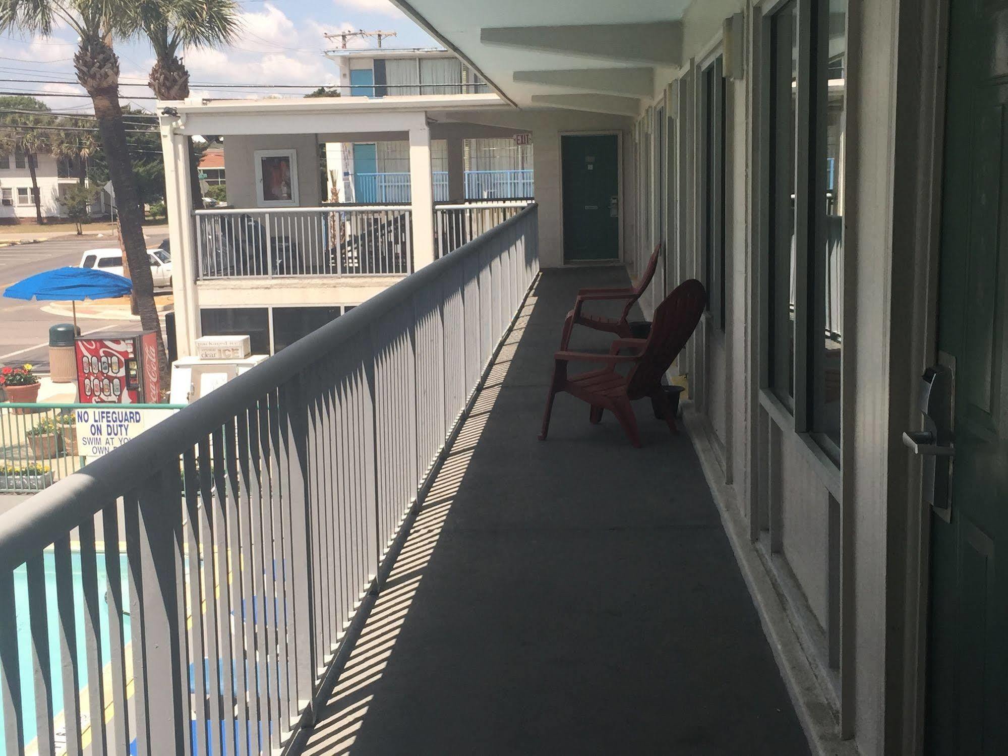 Admiral Motor Inn Myrtle Beach Exteriör bild