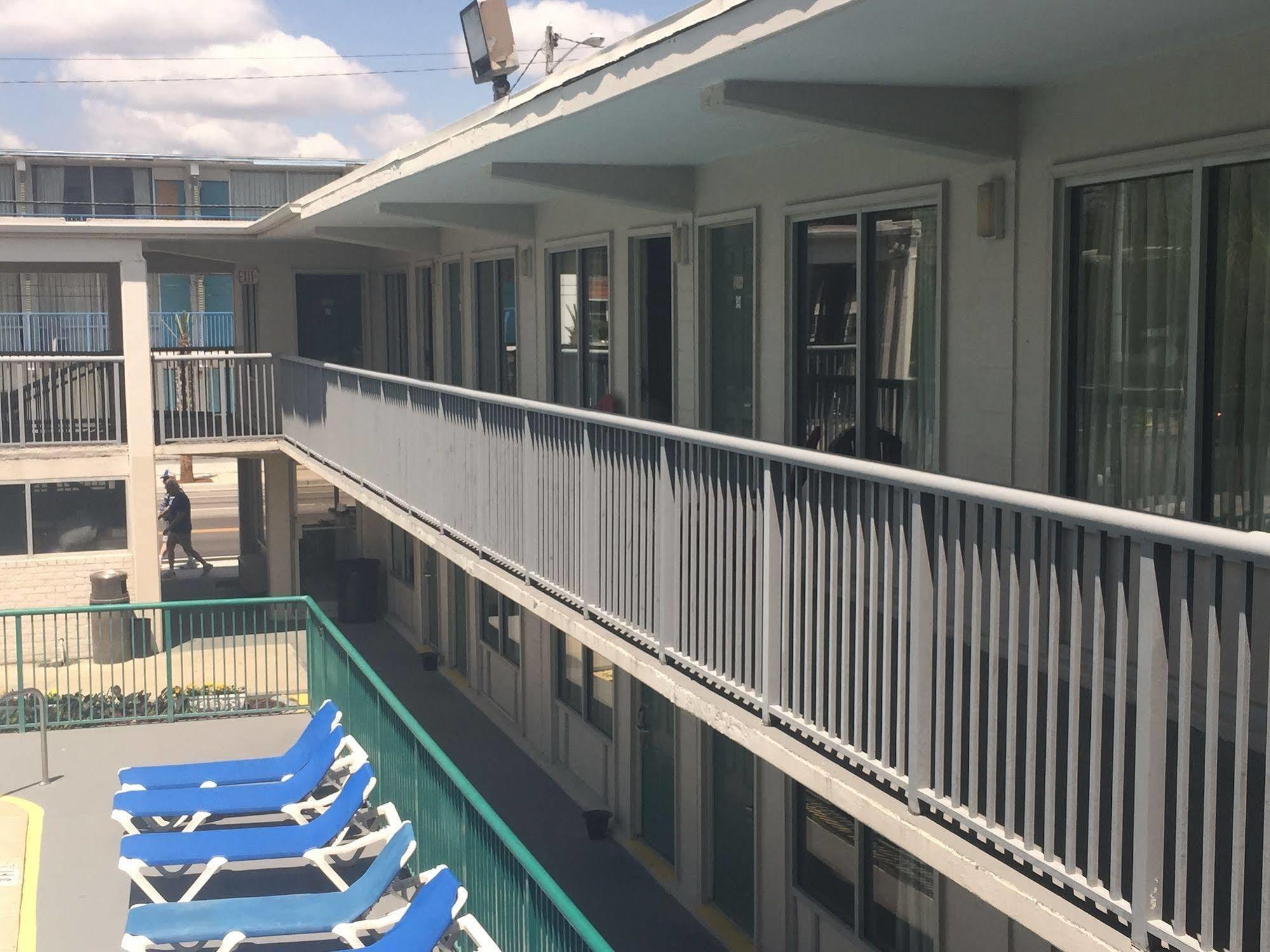 Admiral Motor Inn Myrtle Beach Exteriör bild